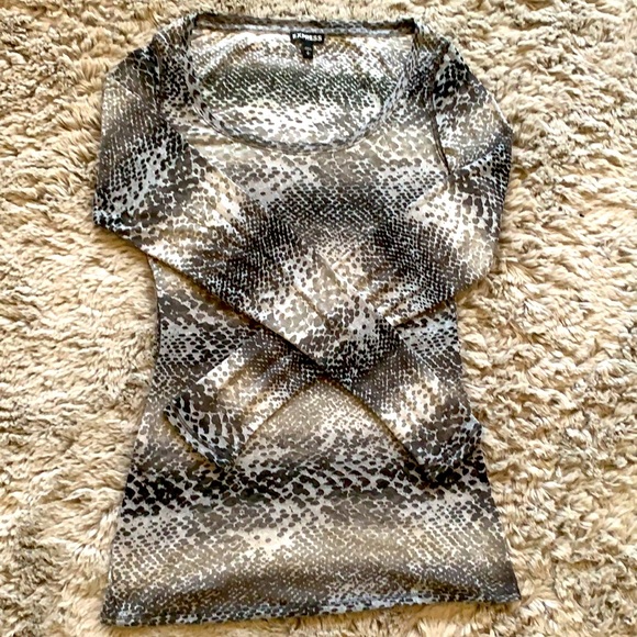 EXPRESS MESH BLACK & GREY LONG SLEEVE - Picture 4 of 7